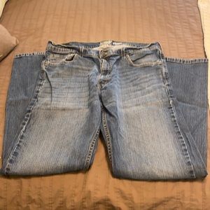 Men’s Levi jeans